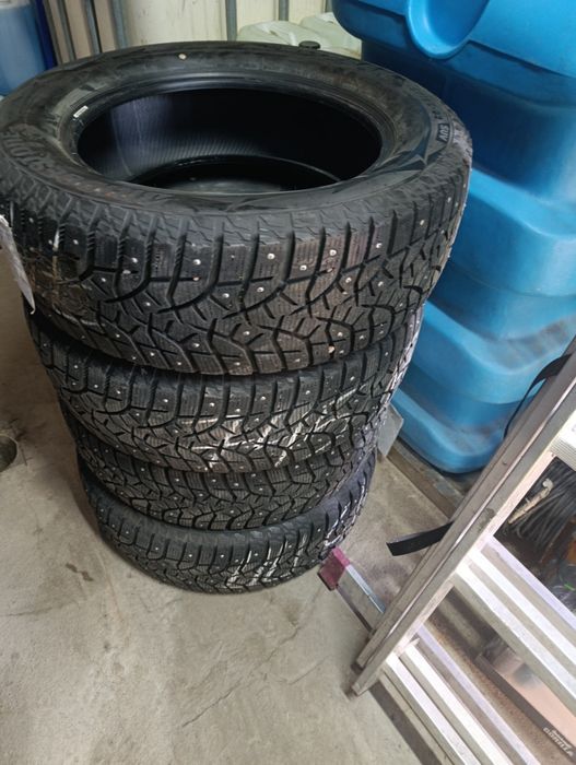 Зимние шины.        .