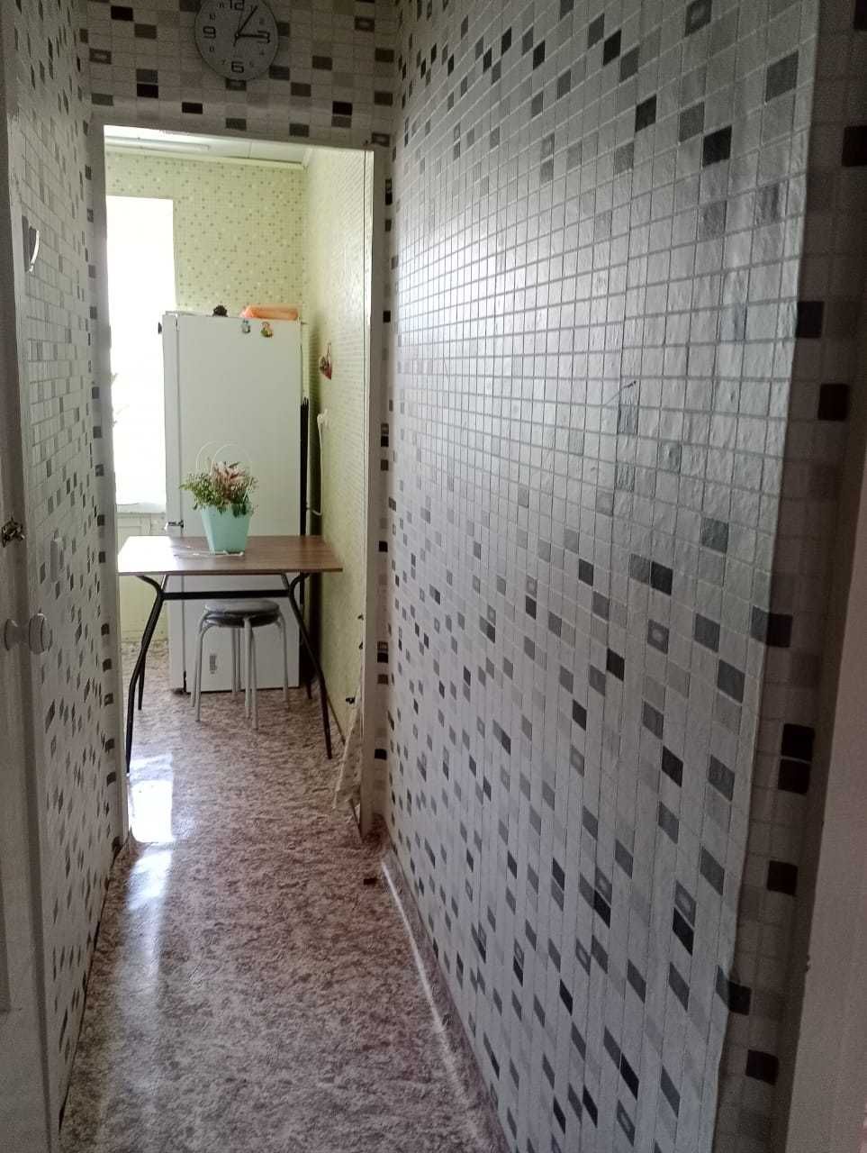 Продам 1-комнатную квартиру, 33.4 м², 3/6 этаж, мкр. Шанхай
