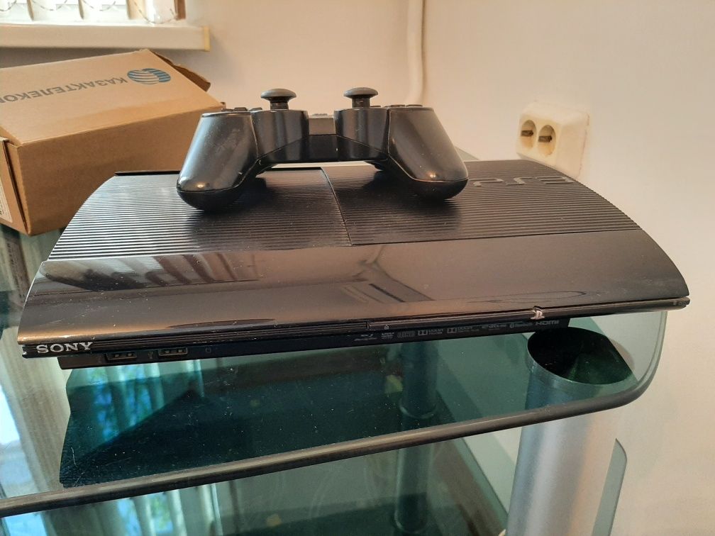 Продается PS3 super slim