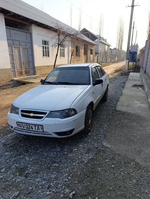 Nexia 2 2008 sons tramblyor