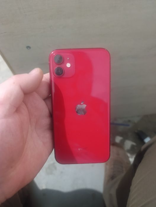 Продам айфон 11 128 гб