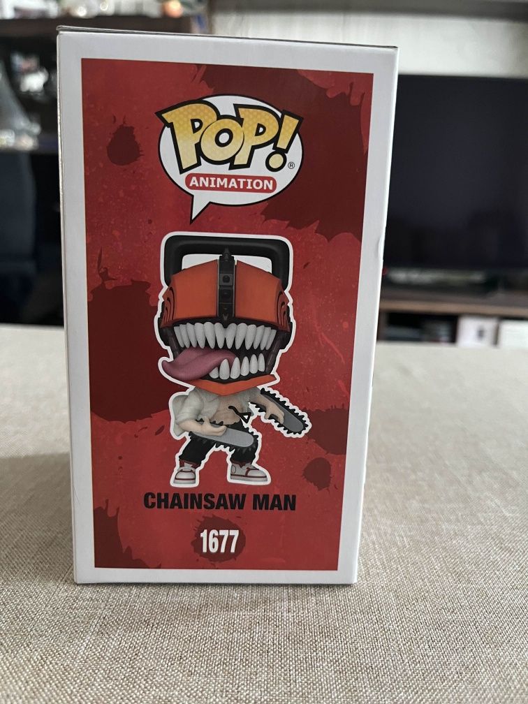 Funko pop chase edition Chainsaw man