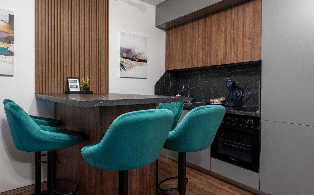 Дава се под наем Двустаен апартамент в Бургас, Славейков - 60 кв.м за 244.8 € - Снимка #1