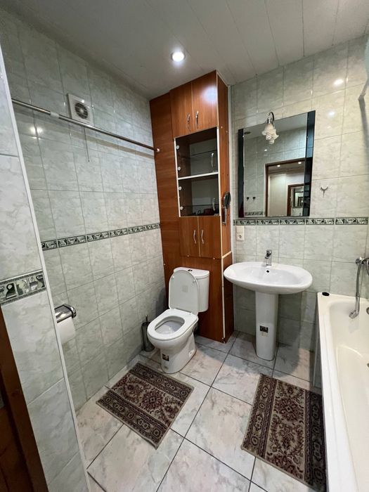 Сдам квартиру 3-х комнатную