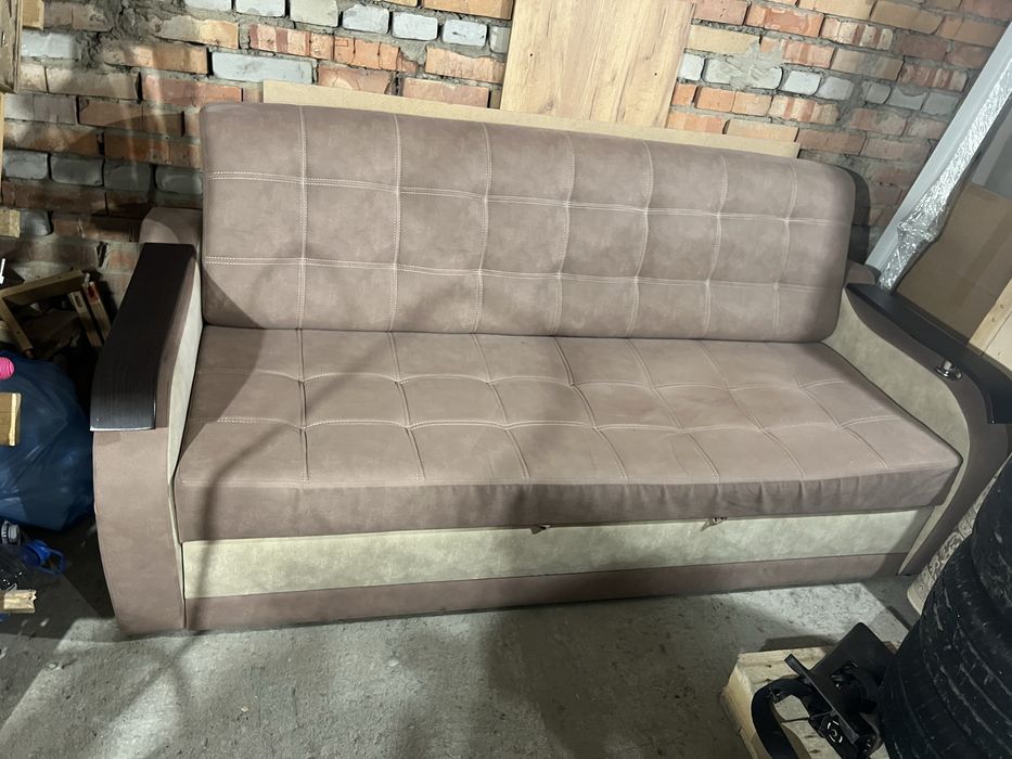 Продам диван в отличном состояние не дорого