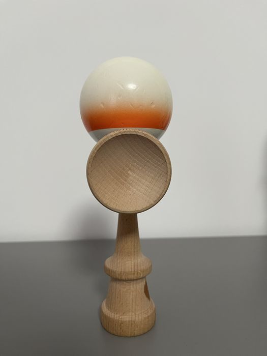 Vand kendama Yummy noua
