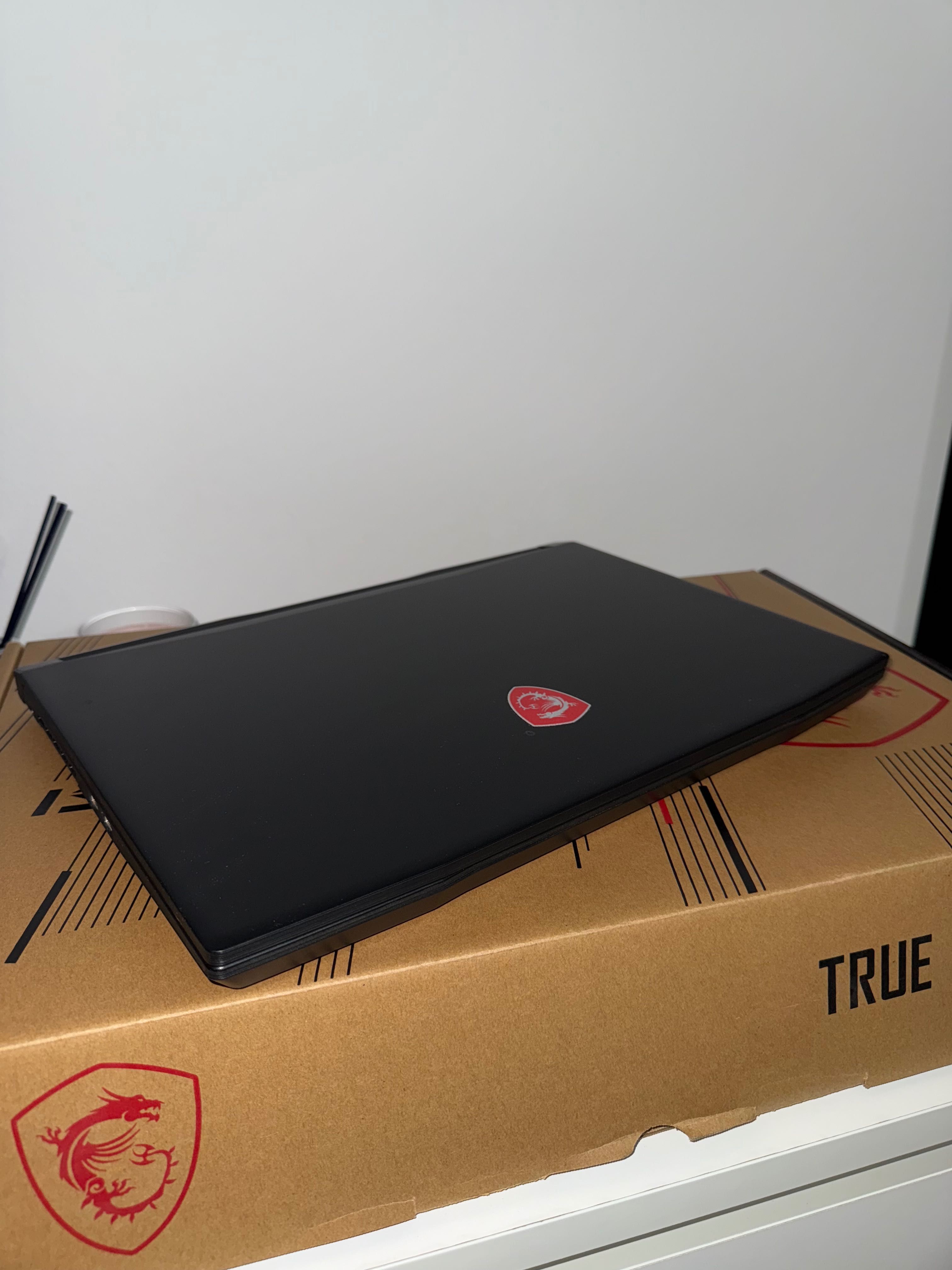 MSI Katana 15.6” GF66 RTX3070 8GB Intel i7 11800H