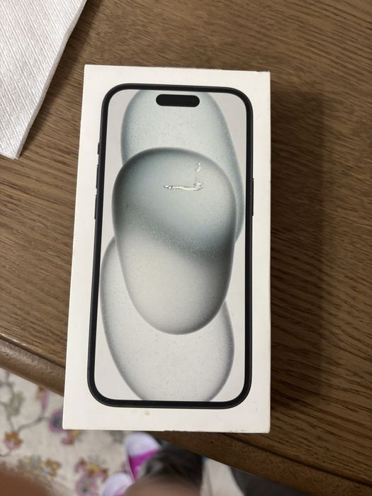 Iphone 15 с коробкой