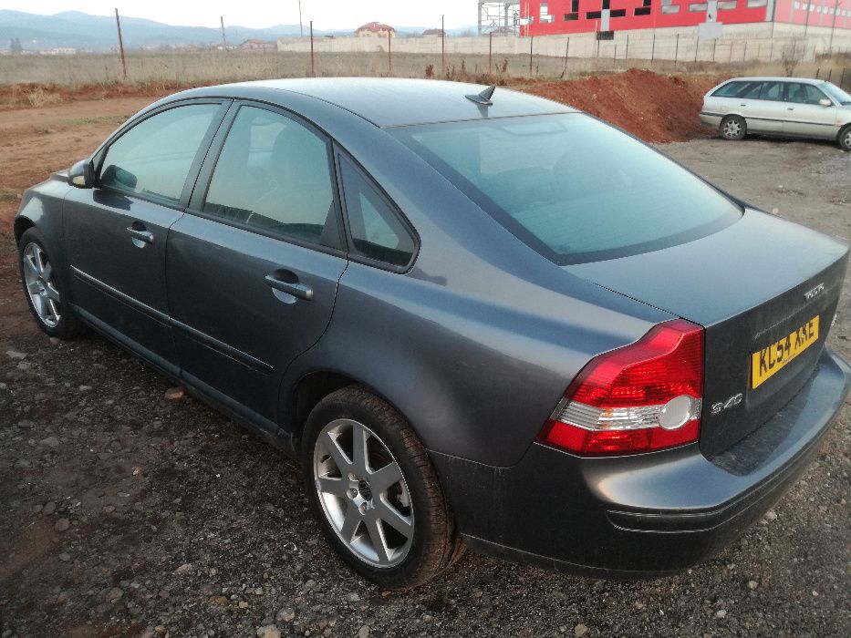 Volvo S40 2.0D 2004 г. Волво S40 на части