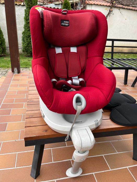 Scaun auto Britax Römer DUALFIX, rotativ 360°, Grupa 0+/1, 0–18 kg.