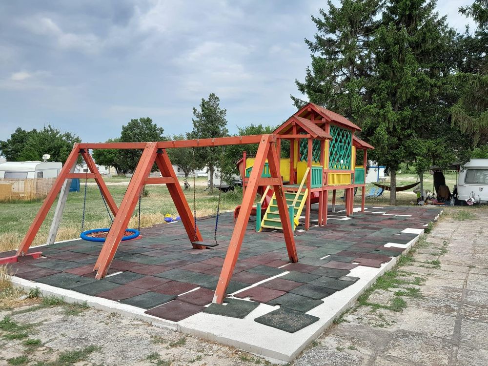 Каравана под наем
