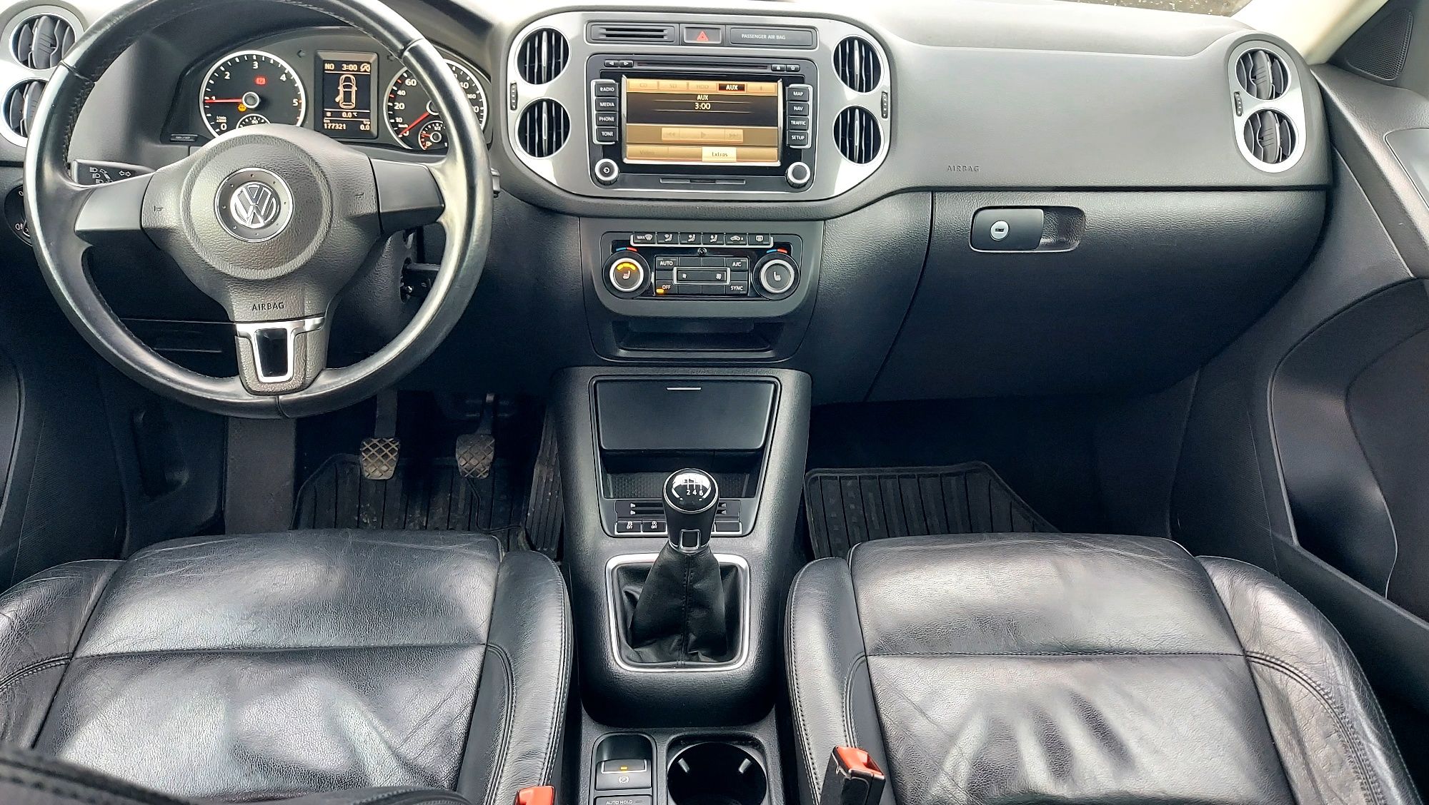 VW Tiguan 2013 navi camera