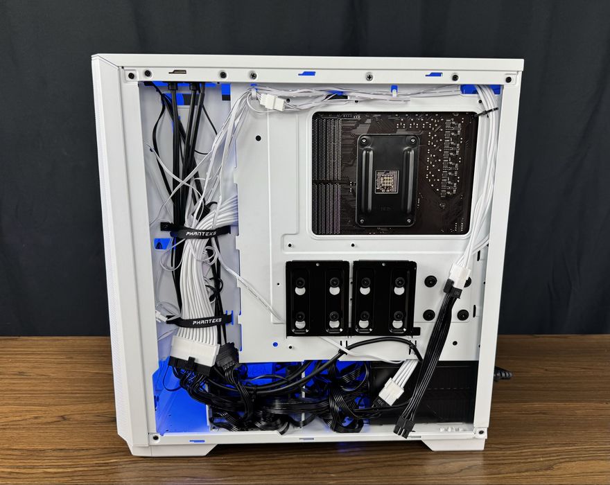 Gaming PC RTX 5060 TI, Ryzen 5 5600x, 24 gb ddr4