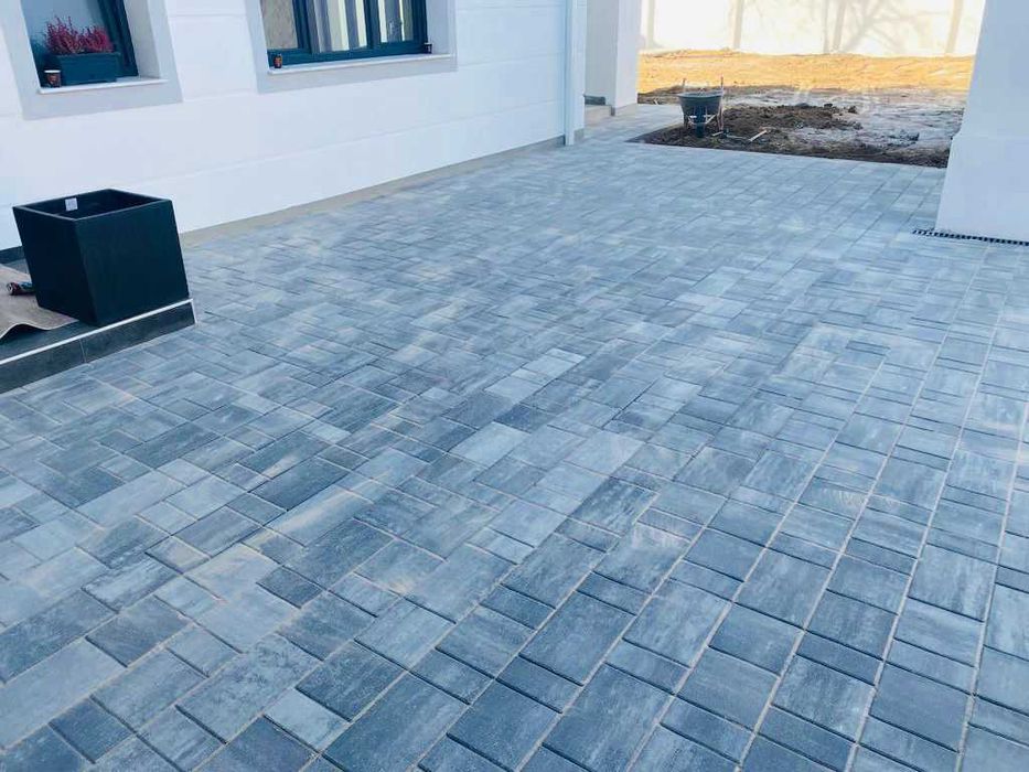 Montaj pavaj - borduri - rigole - Lucrari complete de montaj pavaj