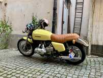 Honda GL1000 GoldWing