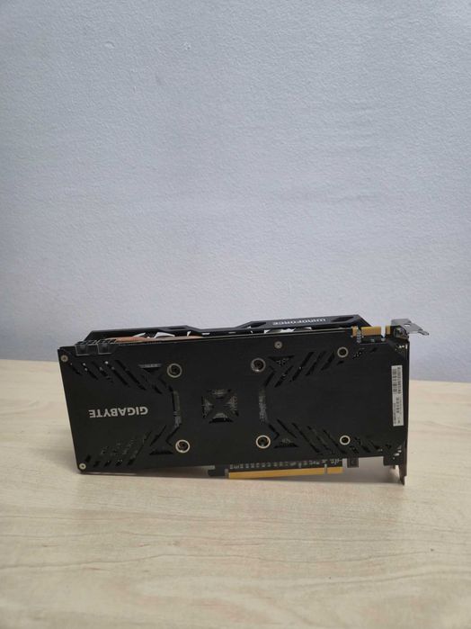 Видео карта GIGABYTE GeForce GTX 960 4GB Windforce