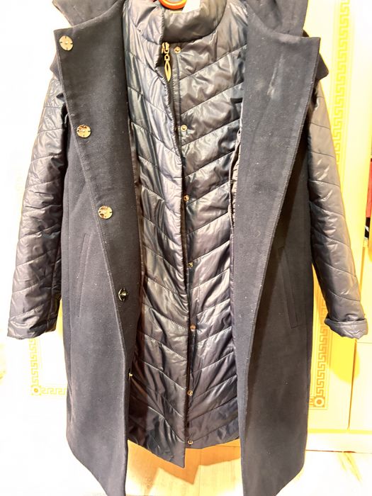 Женский пальтолар,койлек сатылады,