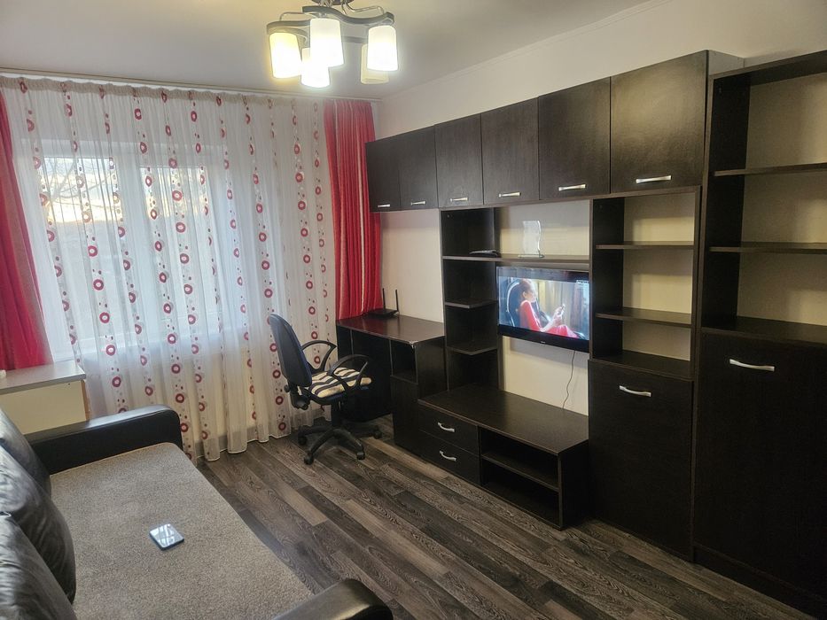 Ofer spre inchiriere apartament 2 camere in Pitesti