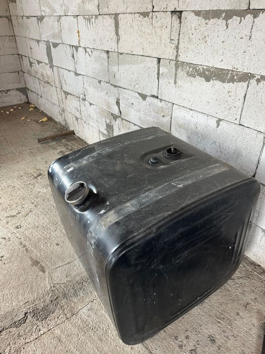 Rezervor Scania din aluminiu.
