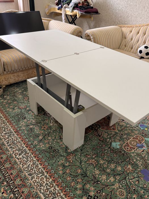 Стол-трансформер 2в1 — журнальный и обеденный