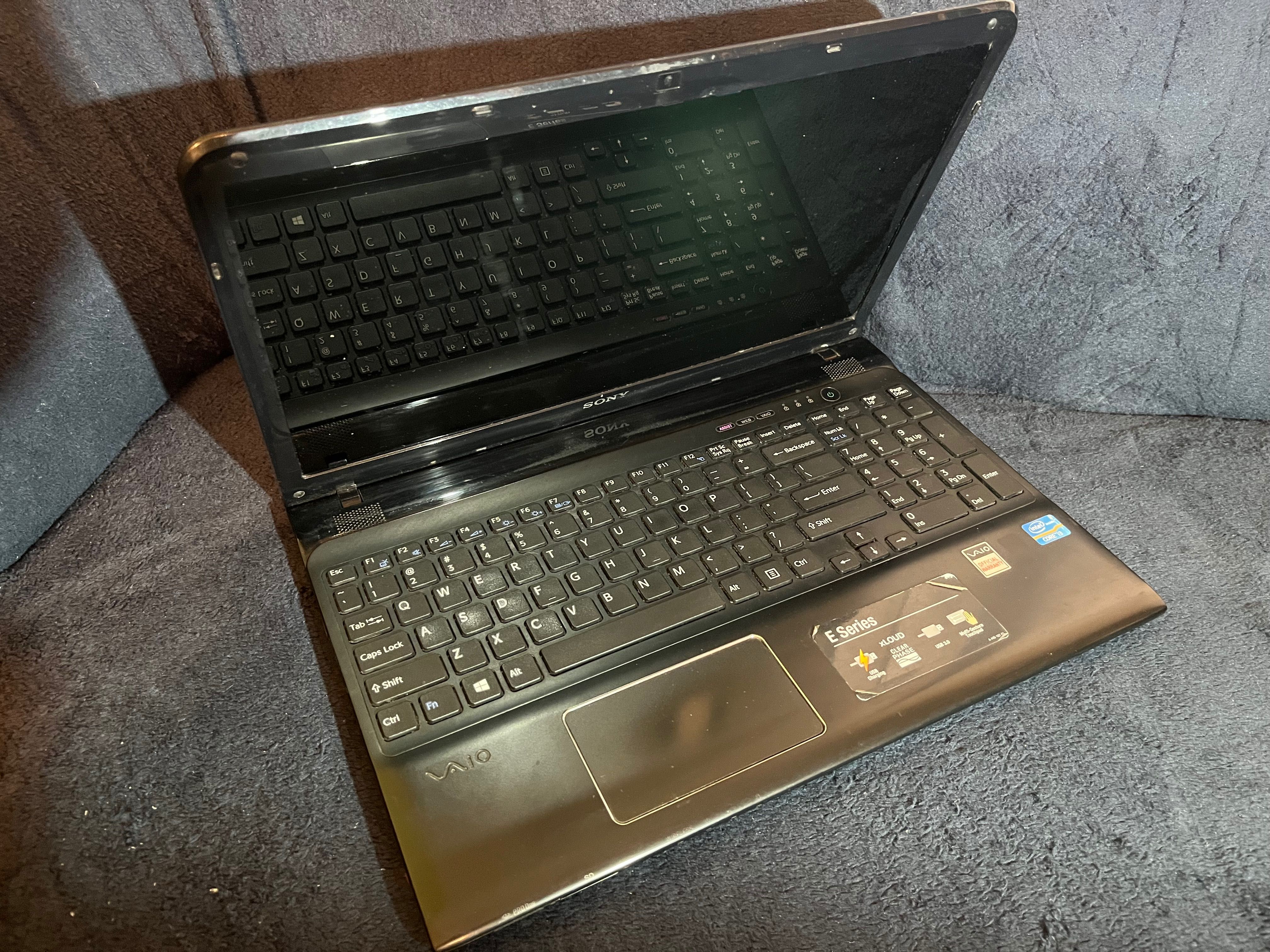 Продавам Sony Vaio