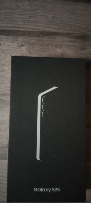 Samsung Galaxy S25 новый 128gb серый