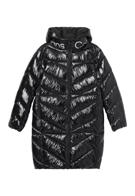 Дълго зимно яке с лъскав ефект