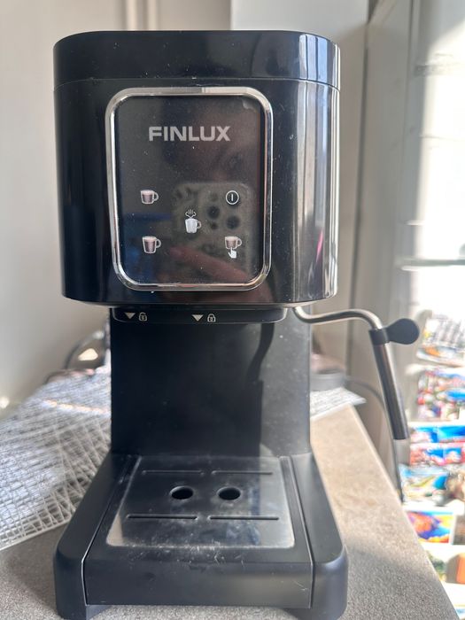 Кафемашина Finlux FEM-1698 Black