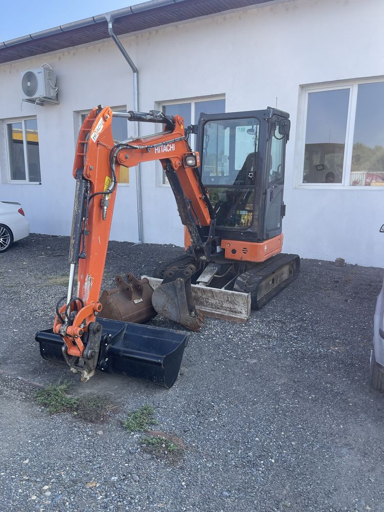 Vand/Schimb miniexcavator Hitachi ZX26U