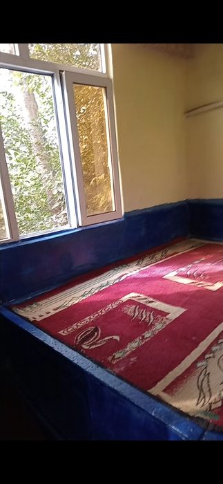 Srochno uy sotiladi 1 xonali 2 xonali qilingan 2chi etaj