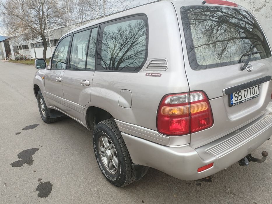 Toyota Land Cruiser 100 autoturism 4.2