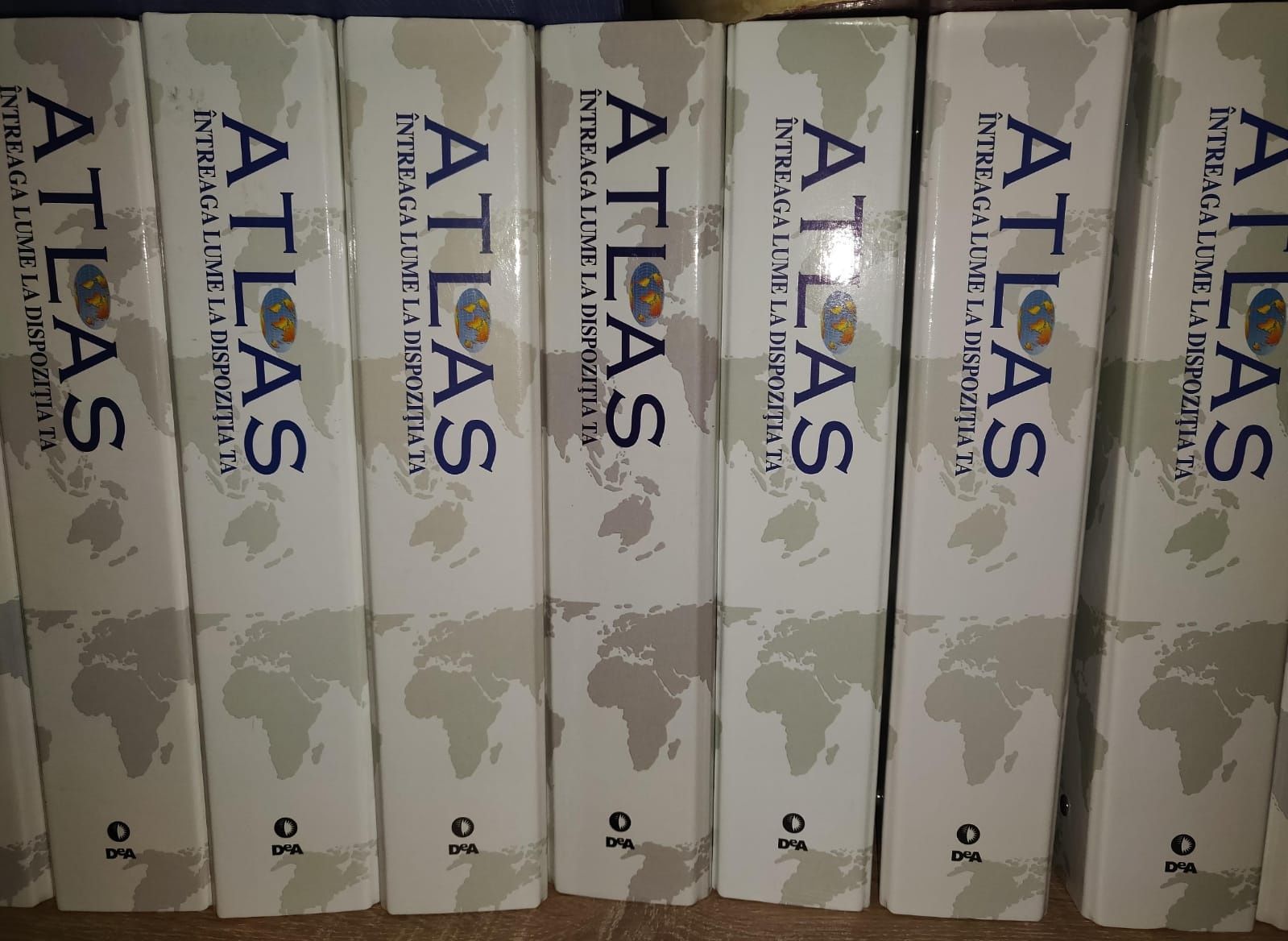 Atlas geografie Intreaga lume la dispozitia ta