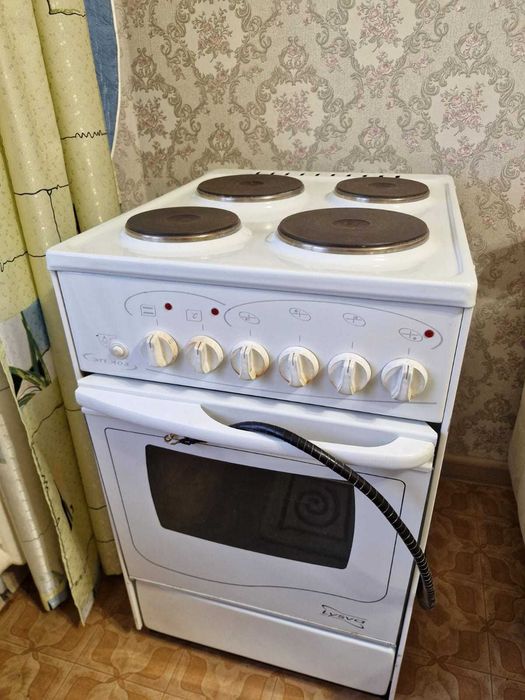 Электроплита б/у 5000