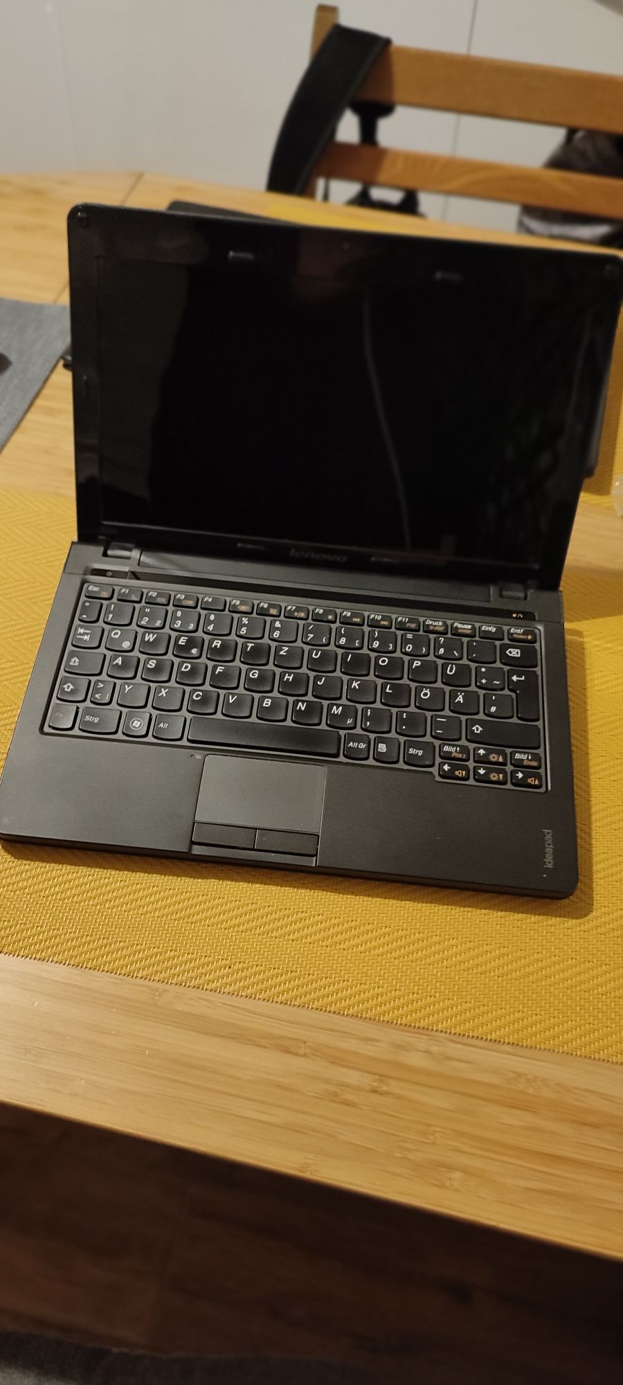 Lenovo ideapad AMD E-350