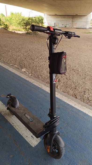 Vând trotineta iSEN X9 plus Negru