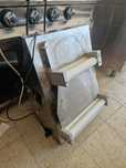 Intinzator aluat, Grill gaz sau electric de banc la 380v, neted și str