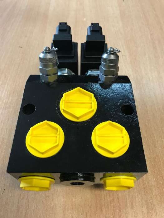 Distribuitor hidraulic OPRIRE URGENTA macara forestiera PALFINGER