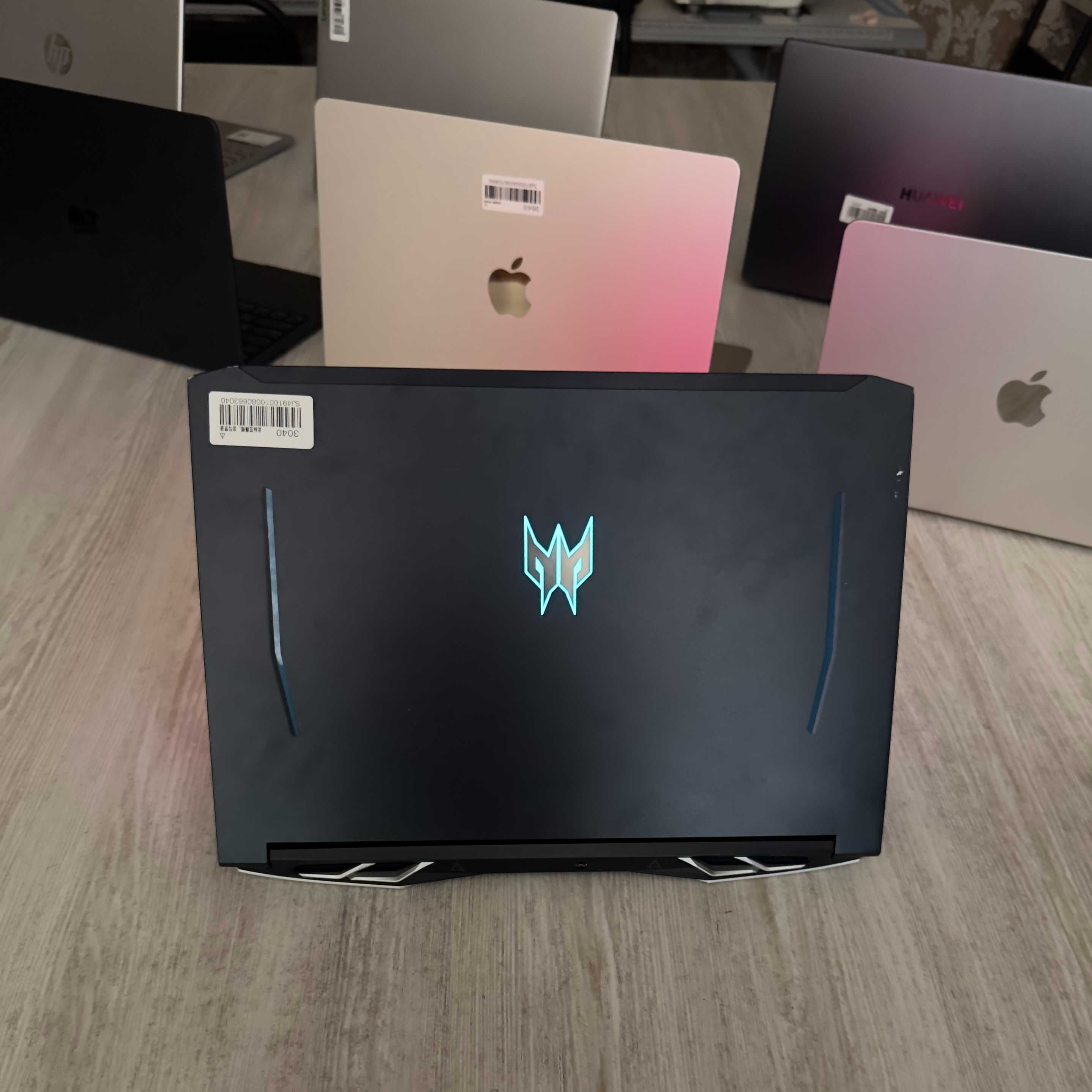Acer Predator Helios 300, 15.6 165Hz core i9-11900, 32gb/1 tb RTX 3060
