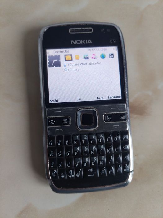 [E72] Vând Nokia E72, în stare bună dar cu probleme la încărcare /poze