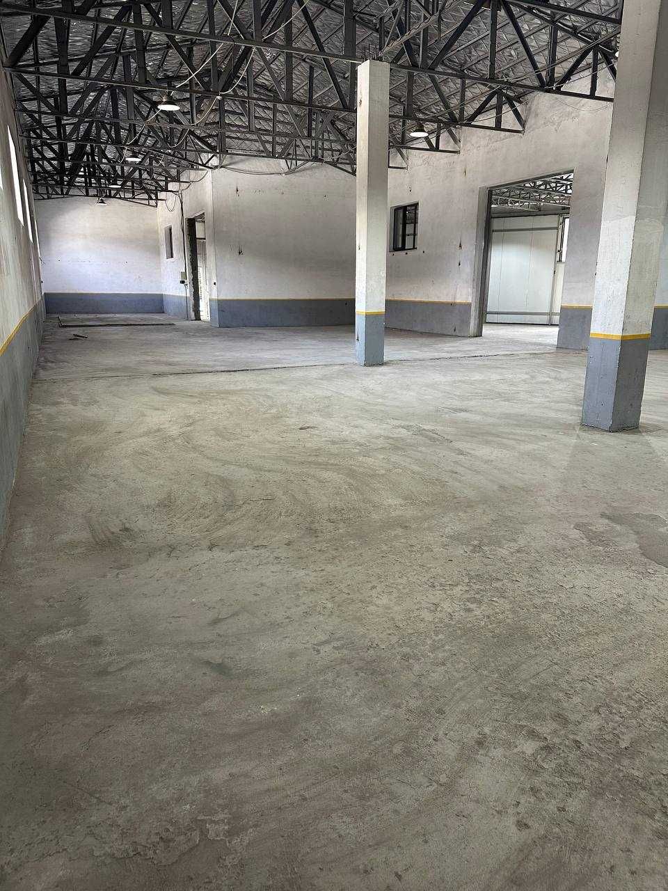 Sklad arenada beriladi