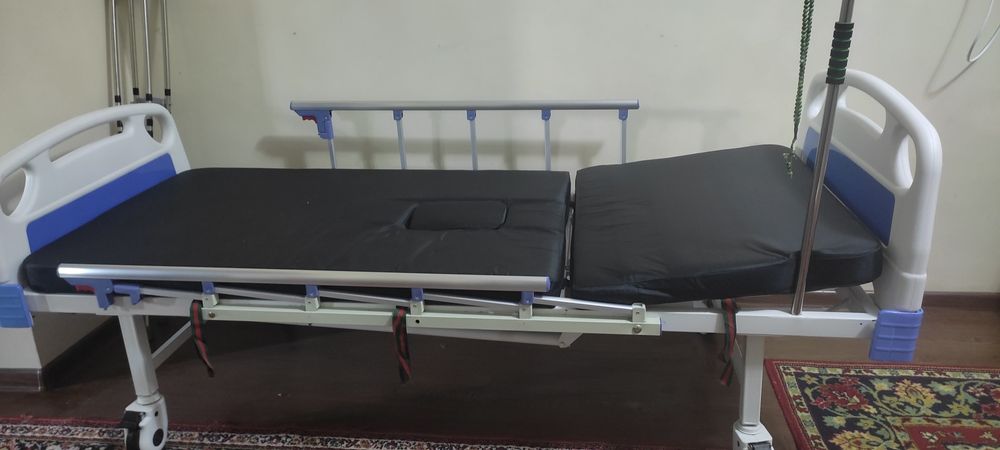 Срочно продается  кравать состояние новое  город Самарканд  цена догов