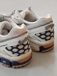 Asics gel kahana 8