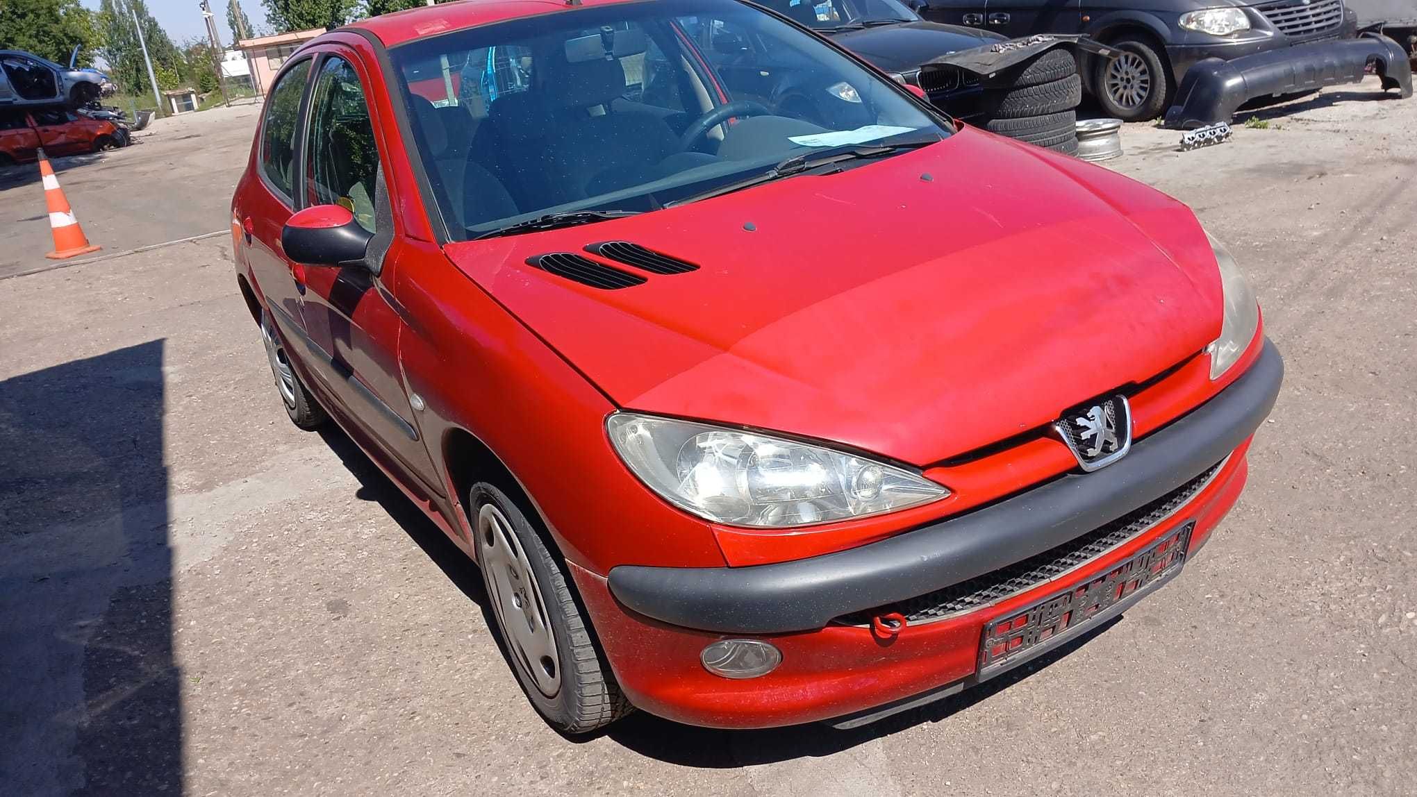 Dezmembrez Peugeot 206 - 1.4 HDI DIN 2003 - 8HX