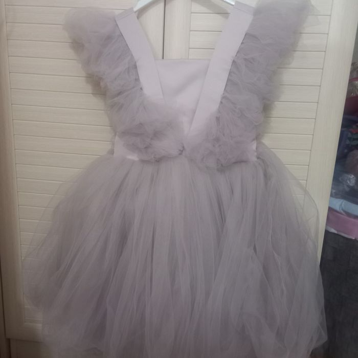 Продам платье для девочек