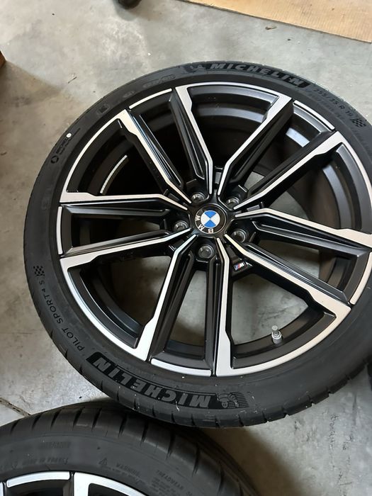 Bmw G20/G22/G26 19 цола джанти със гуми 225/40/19 255/35/19