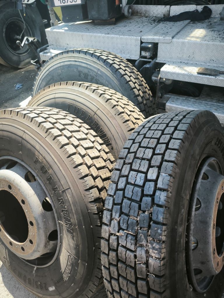 Гуми 295/80/22.5