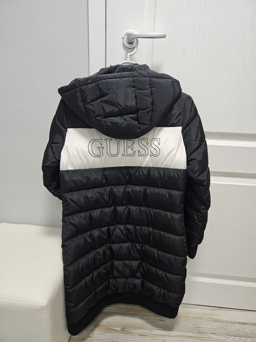 Guess яке 164 ръст
