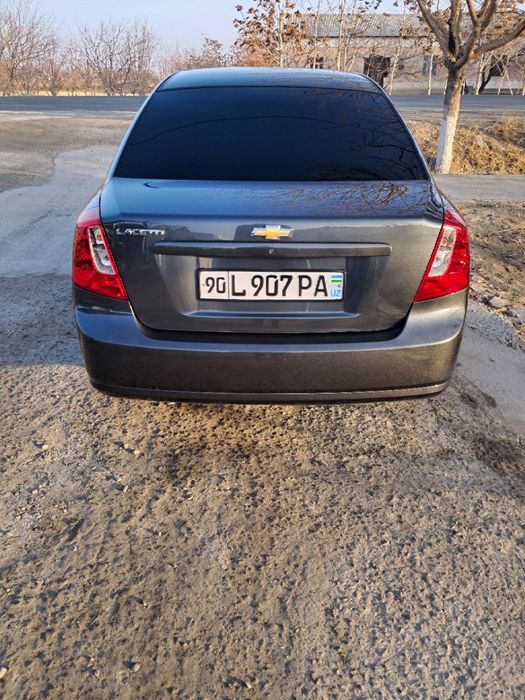 Jentra sotiladi radnoy 35mingni yurgan