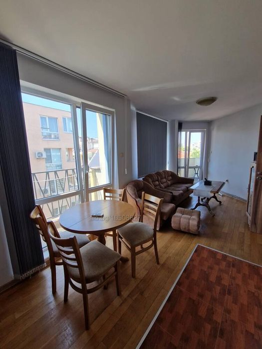 Дава се под наем Двустаен апартамент в Пловдив, Център - 49 кв.м за 357 € - Снимка #3