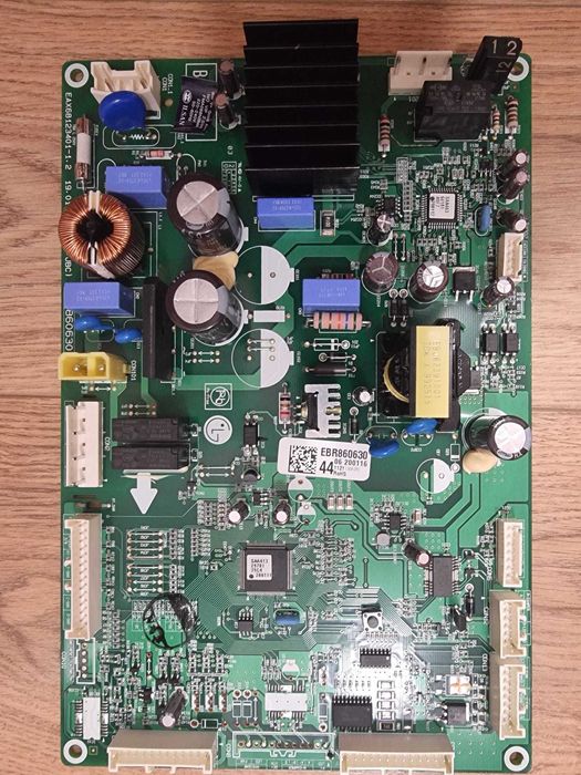 Sertare, rafturi, placă electronică combina LG GBP62DSNFN